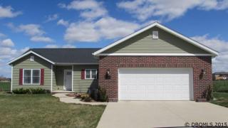815 11th St, Petersburg, IA 52040-2401