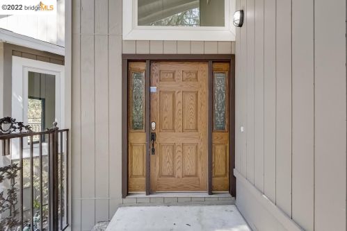 761 Grayson Rd, Concord CA  94523-2665 exterior