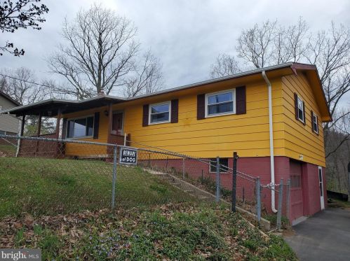 154 Hillsborough Ter, Ridgeley, WV 26753-9571