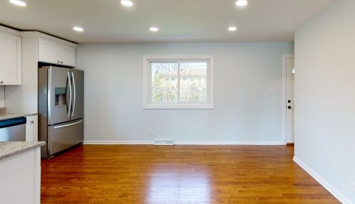 710 Mavis Ln, Addison IL  60101-2574 exterior