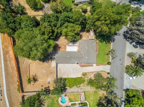 1262 Tiger Tail Dr, Riverside CA  92506-5475 exterior