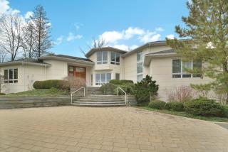 30 Kent Rd, Tenafly, NJ 07670-3112
