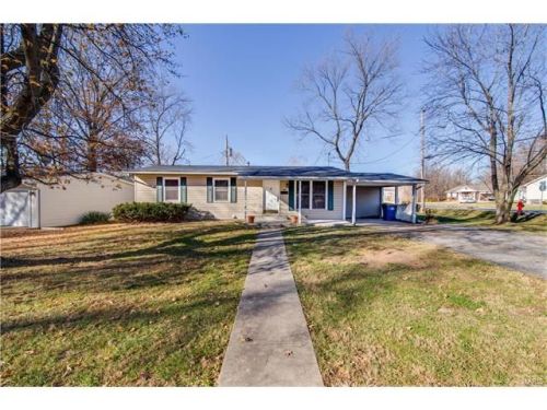 723 Lynn Ct, Festus, MO 63028-1415