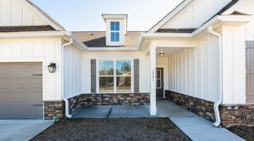 1541 Maddox Ln, Monroe, GA 30656-2717