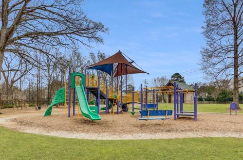 2158 Havenwood Trl, Atlanta GA  30319-4018 exterior