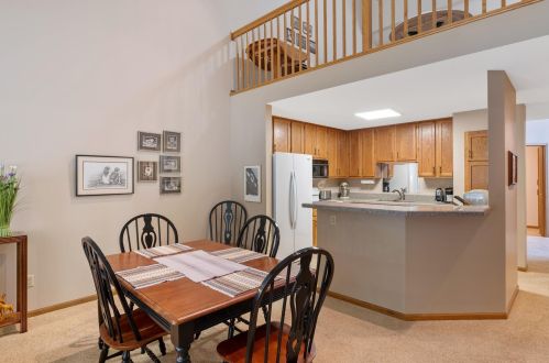 1875 County Rd F, Saint Paul MN  55110-3843 exterior