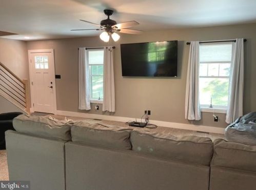 762 High Rock Rd, Hanover, PA 17331-6903