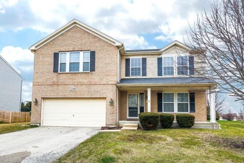 1750 Sandstone Pkwy, Boulder Hill, IL 60538-3312