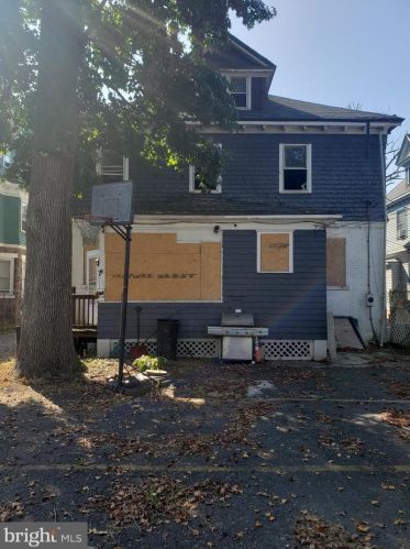 938 State St, Trenton NJ 08609-2015 exterior