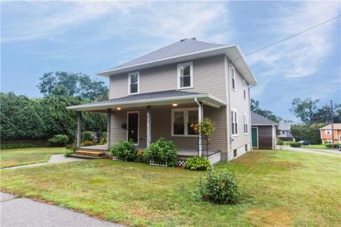 237 Armstrong Ave, Warwick, RI 02889-5352