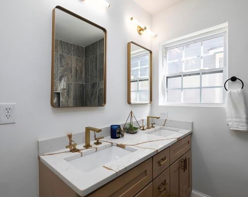 2175 Hosea L Williams Dr, Atlanta GA  30317-2555 exterior