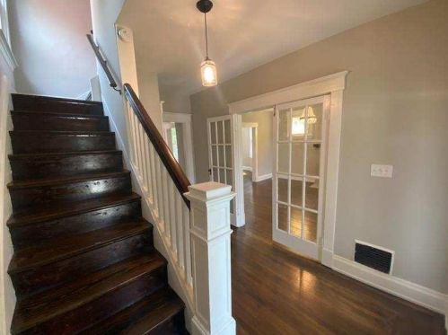 3754 Carson Ave, Cincinnati, OH 45211-4610