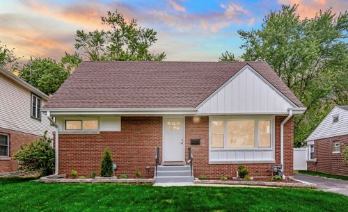 2141 Downey Rd, Homewood IL  60430-3603 exterior