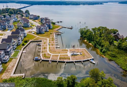 353 Marina Ave, Aberdeen MD  21001-4204 exterior