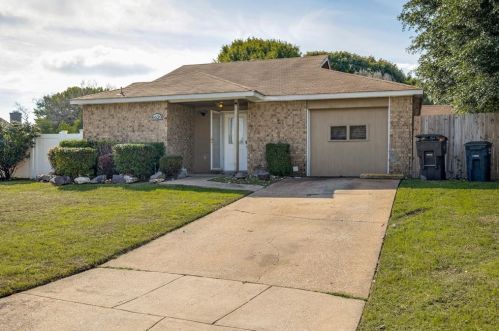 6620 Brookhaven Ct, Fort Worth, TX 76133-5819