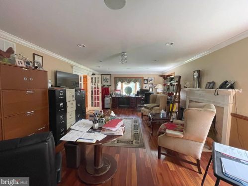 2053 Mayflower Dr, Silver Spring MD 20905-5564 exterior