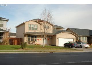 1577 Main St, Hermiston OR  97838-2674 exterior