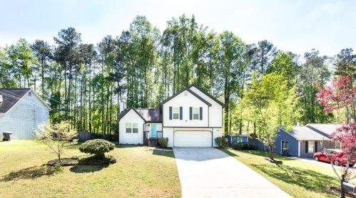 4960 Sugar Creek Dr, Buford, GA 30518-5916
