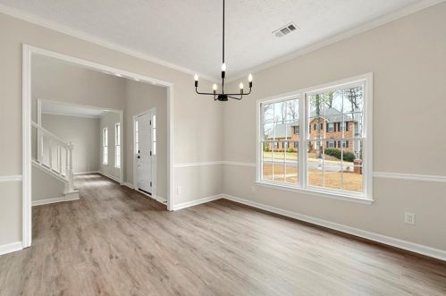 340 Falcon Creek Dr, Suwanee GA  30024-2598 exterior