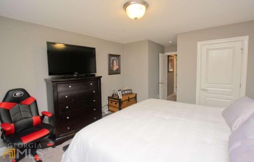 322 Stonecrest Dr, Carrollton GA  30117 exterior