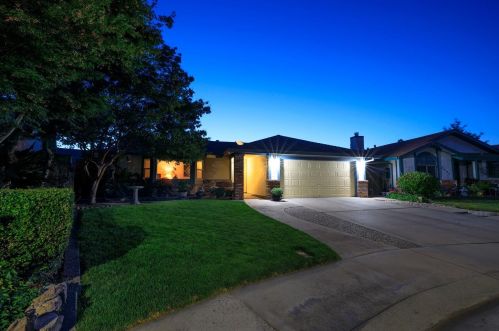 4017 Sarah Jane Ct, Modesto, CA 95356-9441