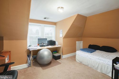 67 Euclid Ave, Haddonfield NJ 08033-2553 exterior