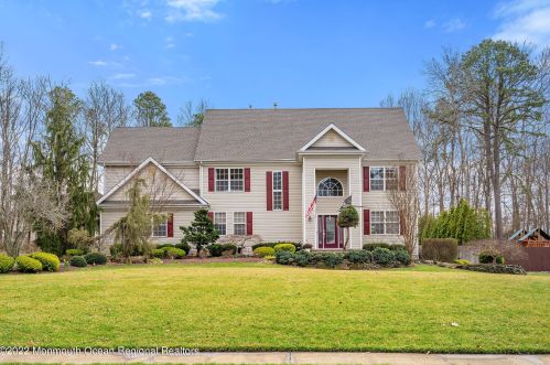 11 Normandy Dr, Jackson Twp, NJ 08527-4854