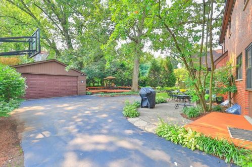 3712 Center St, Cincinnati OH  45227-4411 exterior