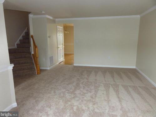 22 Crawford Dr, Charles Town WV 25414-6502 exterior