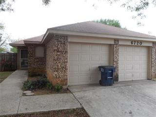 6720 Brookhaven Trl, Fort Worth TX  76133-5879 exterior