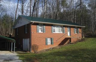 153 Elaine St, Nebo, NC 28761-9762