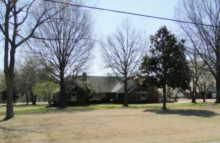 3820 Planters View Rd, Memphis, TN 38133-4279