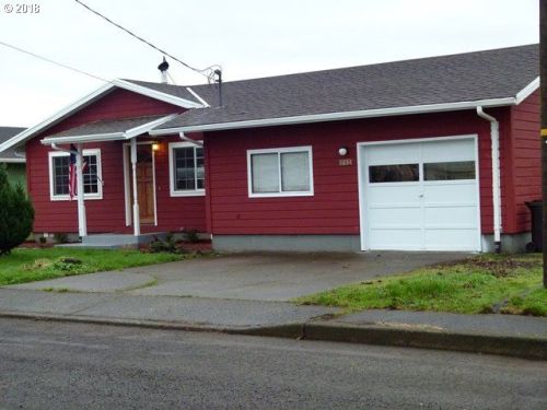 995 9th St, Lees Camp, OR 97141-3563