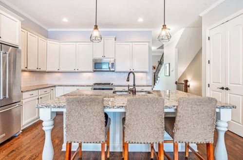 2130 Havenwood Trl, Atlanta GA  30319-4018 exterior