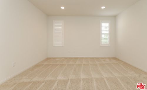 154 Pathway, Irvine CA  92618-8846 exterior