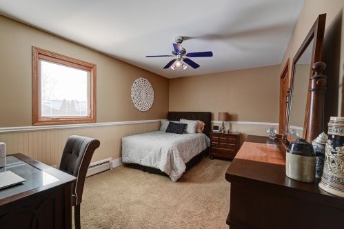 8300 County Line Rd, Willowbrook IL  60527-5719 exterior