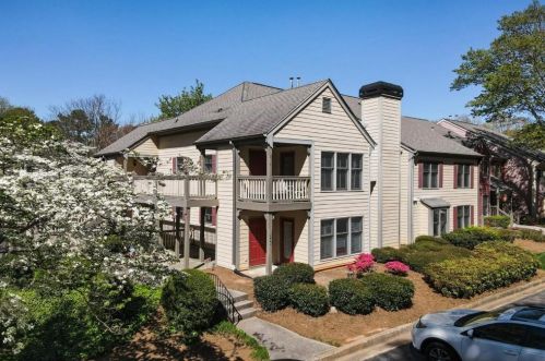 312 Hollyfax Cir, Atlanta GA  30328-5702 exterior