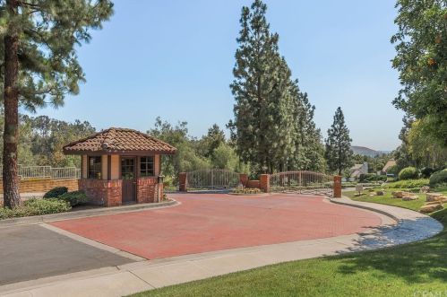 544 Calle Monterey, San Dimas, CA 91773-3943