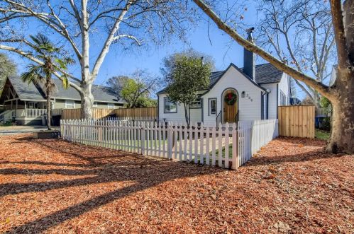 309 Figueroa St, Folsom, CA 95630-2603