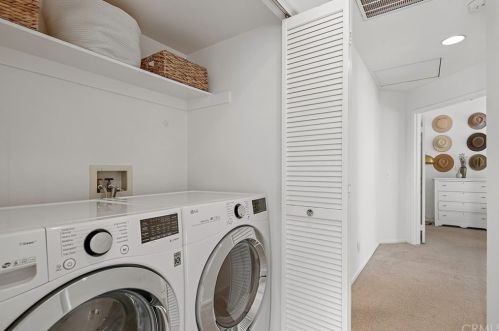 7908 Horizon Vw Dr, Anaheim CA  92808-1517 exterior