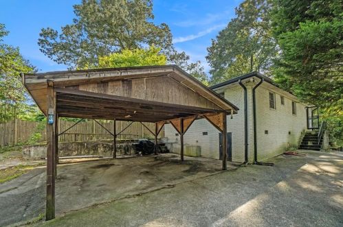 619 Elizabeth Pl, Atlanta GA  30318-4860 exterior