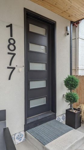1877 Race St, Denver CO  80206-1115 exterior
