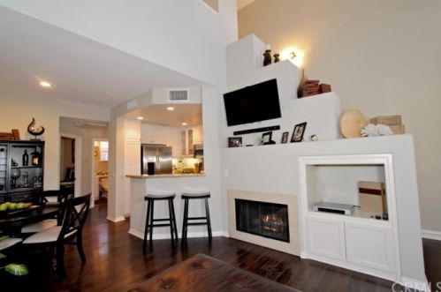 107 Danbrook, Irvine CA  92603-1017 exterior