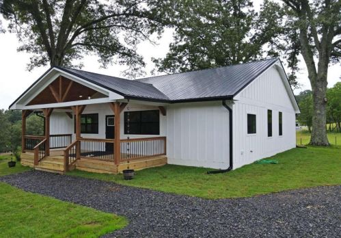 41 October Ln, Epworth, GA 30541-2345