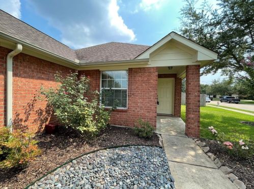 5902 Wildbriar Ln, Richmond TX  77469-1394 exterior