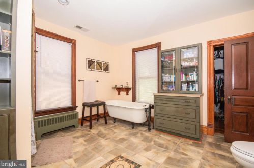 122 Main St, Middletown MD  21769-7931 exterior