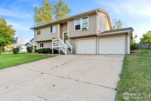 413 Skyway Dr, Fort Collins, CO 80525-3913