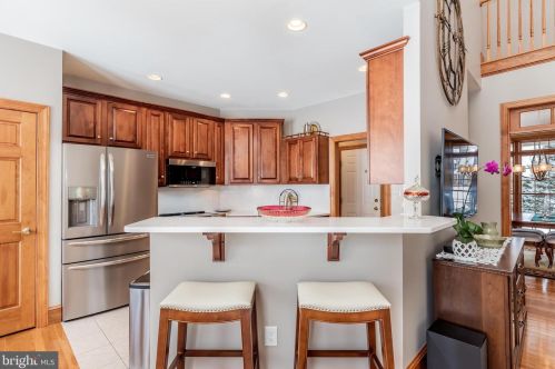 5 Linden Dr, Carlisle PA 17015-6906 exterior