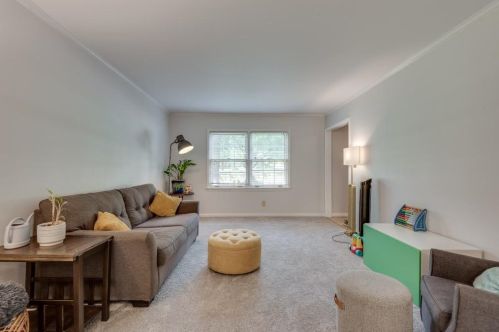 2970 Marlin Cir, Atlanta GA  30341-5118 exterior