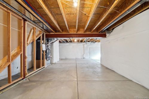 11111 Richfield Cir, Denver CO  80022 exterior